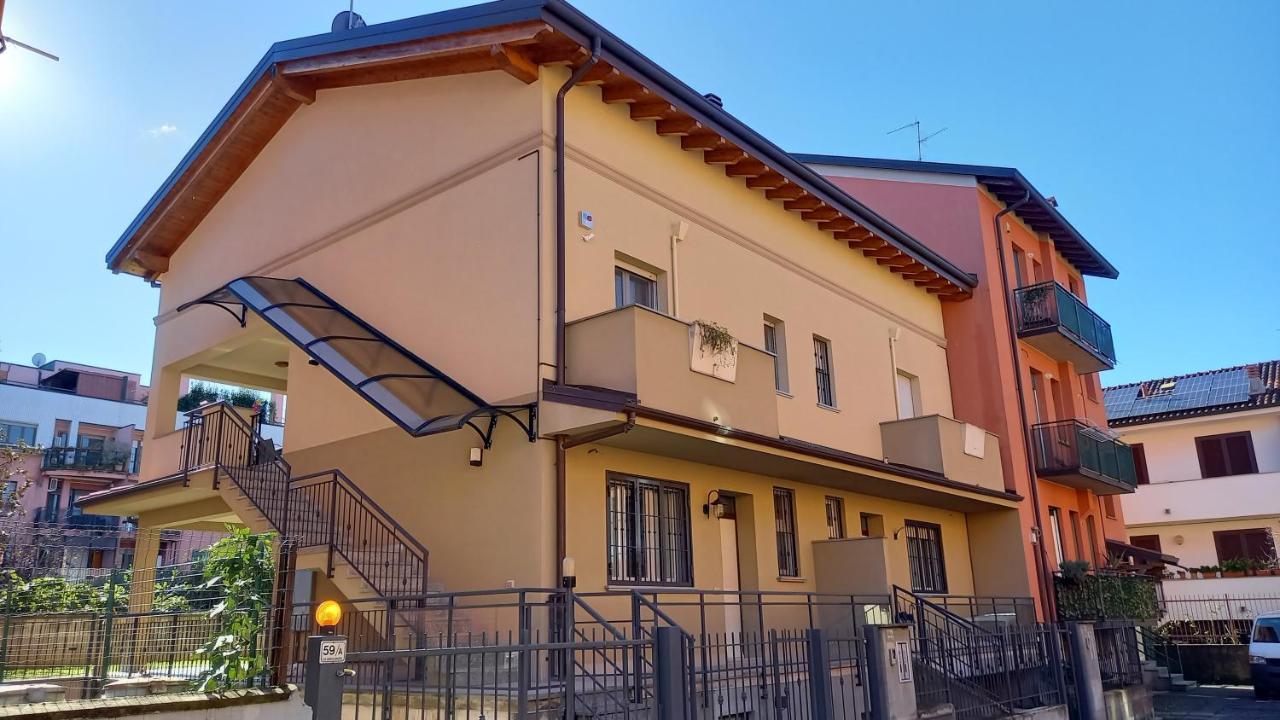 Home Sweet Home Pessano con Bornago Exterior photo